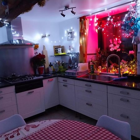 La Providence Hotel Illiat Bagian luar foto